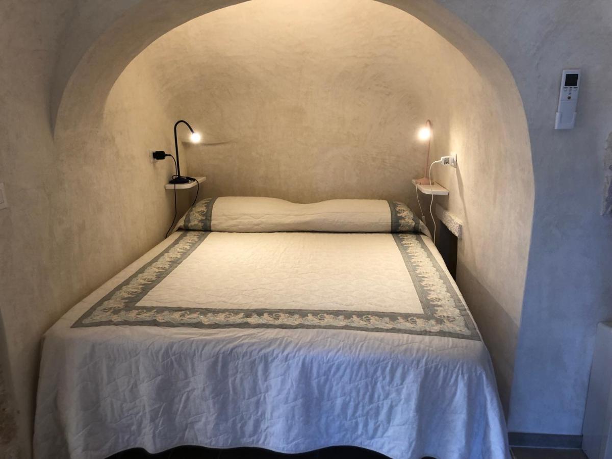 Trullo Dell' Edera Con Piscina Privata Apartman Alberobello Kültér fotó
