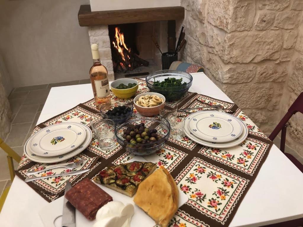 Trullo Dell' Edera Con Piscina Privata Apartman Alberobello Kültér fotó