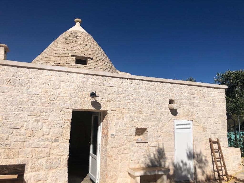 Trullo Dell' Edera Con Piscina Privata Apartman Alberobello Kültér fotó